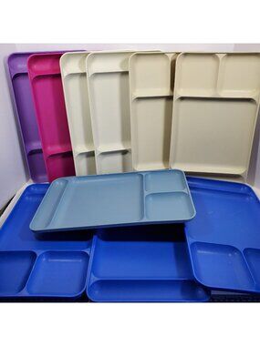 Tupperware Lunch Trays 10 Divided Dinner Camping Blue Cream Purple 1535 Vintage